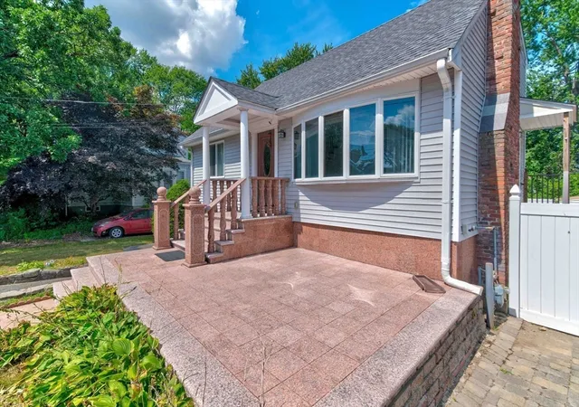 2nd image of 63 Dickerman Ln, Braintree, MA 02184 | MLS# 73567657