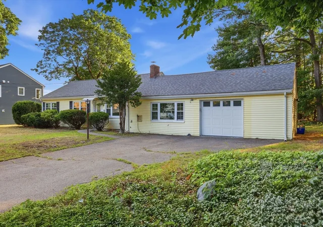 24th image of 4 Lawrence Rd, Wayland, MA 01778 | MLS# 73554527