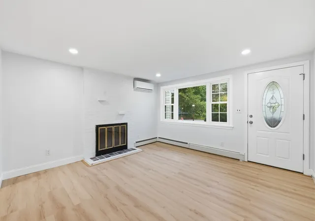 2nd image of 4 Lawrence Rd, Wayland, MA 01778 | MLS# 73554527