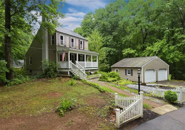 Homes for sale in Oakham, MA | 357 Barre Rd, Oakham, MA 01068 | MLS# 73542913