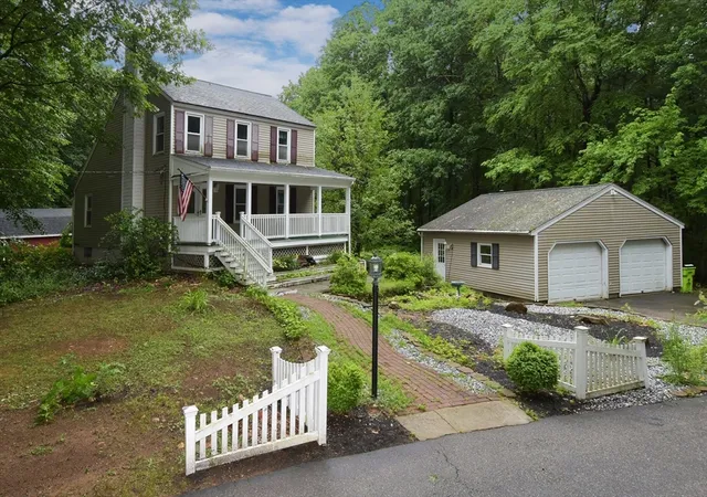 Homes for sale in Oakham, MA | 357 Barre Rd, Oakham, MA 01068 | MLS# 73542913