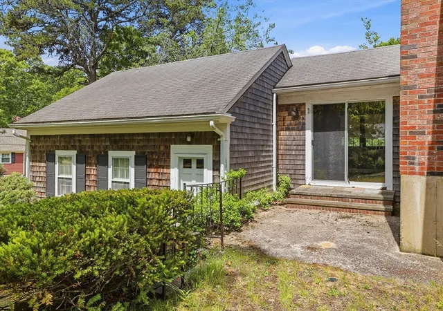 Homes for sale in Harwich, MA | 1 Aspen Rd, Harwich, MA 02645 | MLS# 73531749