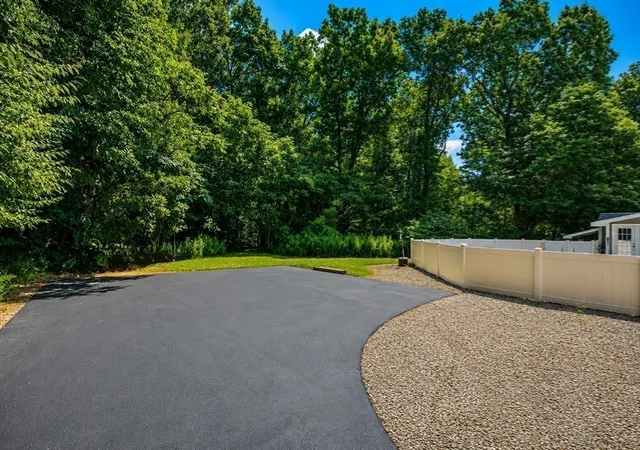 42nd image of 1452 Morgan Road, West Springfield, MA 01089 | MLS# 73553271