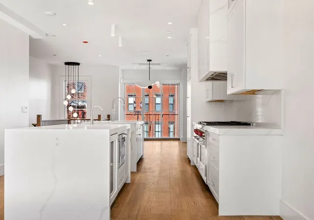 1st image of 561 East Broadway #561, Boston, MA 02127 | MLS# 73545537