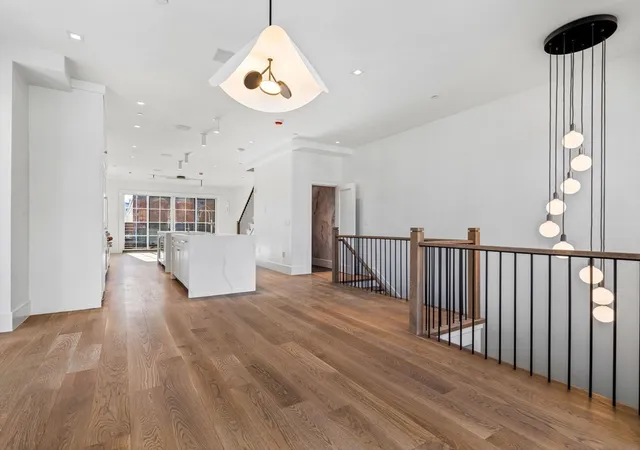 3rd image of 561 E Broadway, Boston, MA 02127