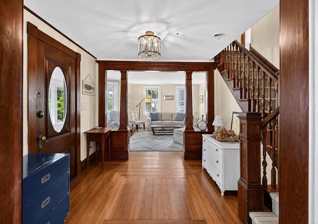 2nd image of 30 Daggett Avenue, Tisbury, MA 02568 | MLS# 73542433
