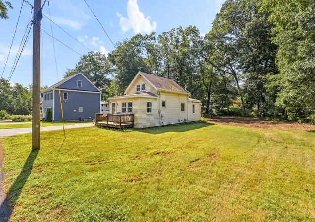 Photo 4 of Sale Pending at 59 School St, Tewksbury, MA 01876 | MLS# 73565103 | Listing updated on 2026-09-01
