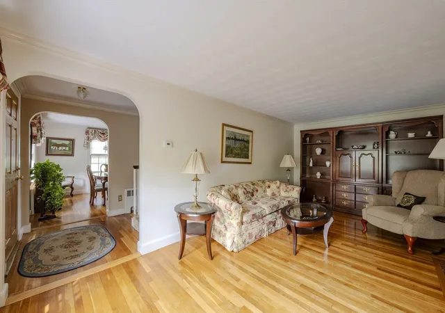 Photo 3 of Single family home for sale at 8 Carlson Cir, West Roxbury, MA 02132 | MLS# 73530344 | Listing updated on 2026-10-03