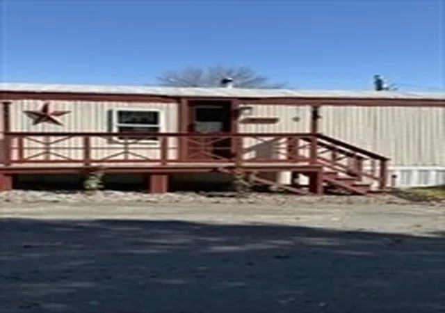 2nd image of 557 Southwest Cutoff #17, Worcester, MA 01607 | MLS# 73561153