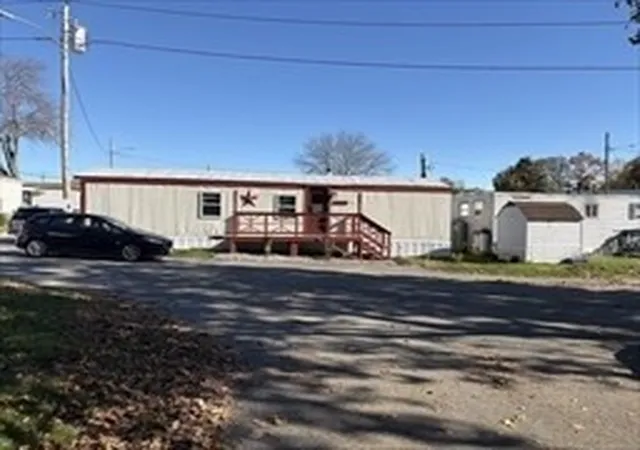 Photo 3 of Manufactured home for sale at 557 Sw Cutoff #17, Worcester, MA 01607 | MLS# 73561153 | Listing updated on 2026-08-13