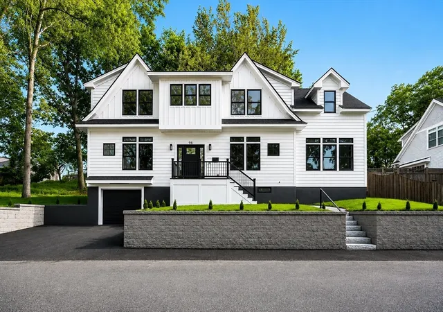 Homes for sale in Marblehead, MA | 98 Evans Rd, Marblehead, MA 01945 | MLS# 73523180