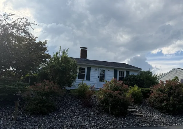 4th image of 40 Marshall Rd, Fitchburg, MA 01420 | MLS# 73568198