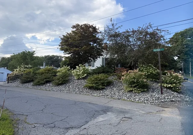 5th image of 40 Marshall Rd, Fitchburg, MA 01420 | MLS# 73568198