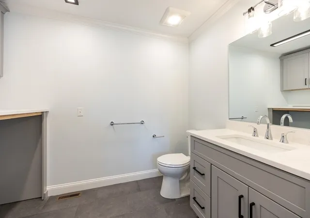 Homes for sale in Attleboro, MA | 56 Baltic St, Attleboro, MA 02703 | Houzeo
