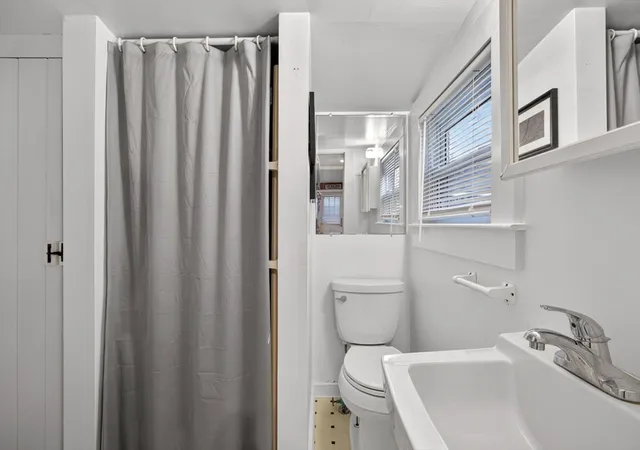 32nd image of 887 Commercial St #1, Provincetown, MA 02657 | MLS# 73507091