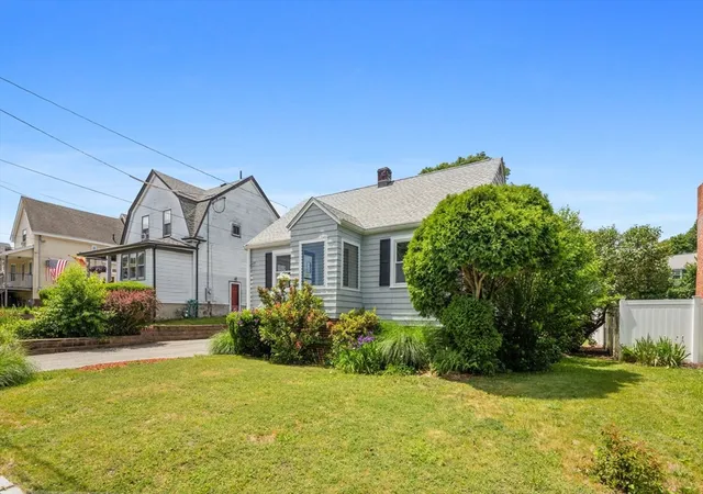 4th image of 28 N Mountain Ave, Melrose, MA 02176 | MLS# 73540763