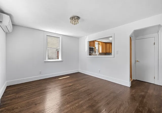 5th image of 28 N Mountain Ave, Melrose, MA 02176 | MLS# 73540763