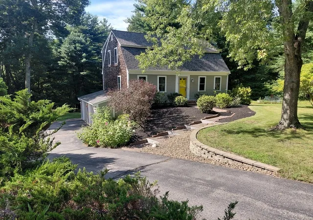 4th image of 3 Kelly Dr, Middleboro, MA 02346 | MLS# 73558587