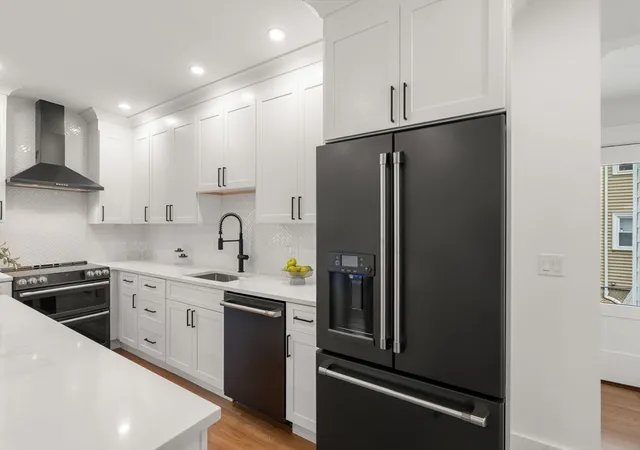 Listing Photo 4 - Condo for sale in building located at 220 Sycamore St, Watertown, MA 02472 - Unit #1