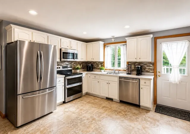 Photo 3 of Condo for sale at 34 Old Plymouth St #34, East Bridgewater, MA 02333 | MLS# 73560797 | Listing updated on 2026-10-08