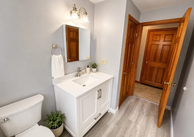 Photo 4 of Condo for sale at 34 Old Plymouth St #34, East Bridgewater, MA 02333 | MLS# 73560797 | Listing updated on 2026-10-08