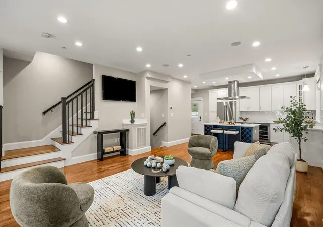 3rd image of 14 Pearl #B, Somerville, MA 02145 | MLS# 73554449