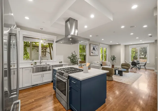4th image of 14 Pearl #B, Somerville, MA 02145 | MLS# 73554449