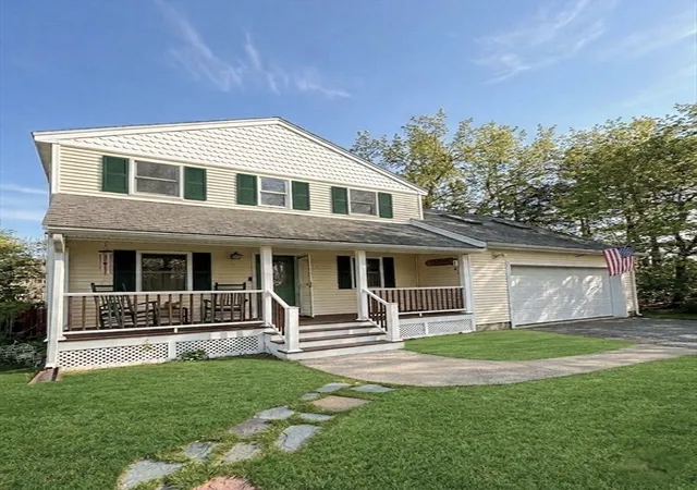 Homes for sale in Woburn, MA | 8 Alfred Pl, Woburn, MA 01801 | MLS# 73506100