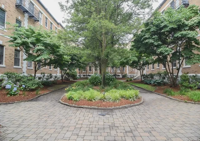 5th image of 860 Massachusetts Avenue #854 8, Cambridge, MA 02139 | MLS# 73540775