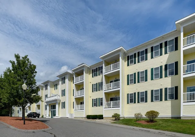 1st image of 1818 Main St #110, Holden, MA 01520 | MLS# 73566895