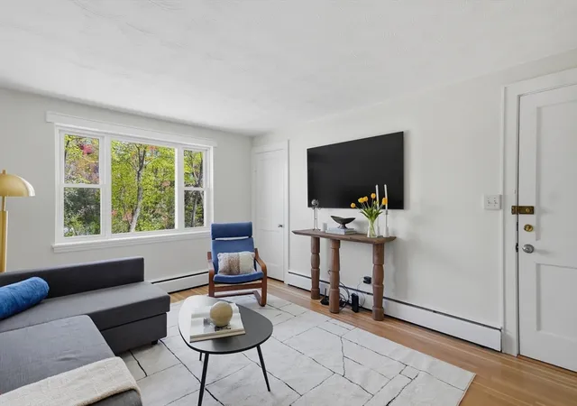 3rd image of 68 Aldrich Rd, Watertown, MA 02324