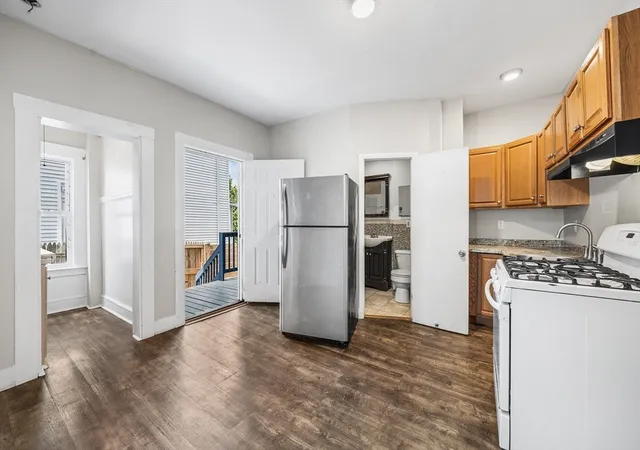 2nd image of 5 Freeland Ter, Worcester, MA 01603 | MLS# 73568993