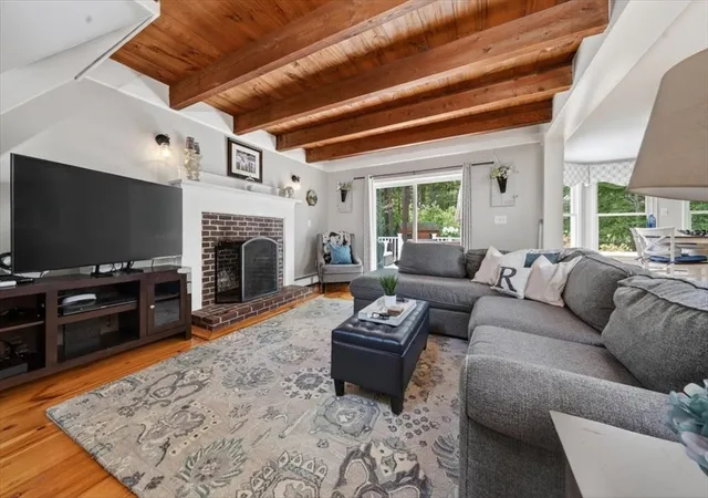 4th image of 178 Main Street, Hanover, MA 02339 | MLS# 73529671