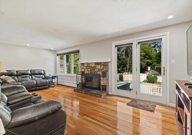 5th image of 3 Arrowhead Ave, Auburn, MA 01501 | MLS# 73556273