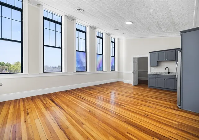 Homes for sale in Lawrence, MA | 202 Broadway #31, Lawrence, MA 01840 | MLS# 73547118