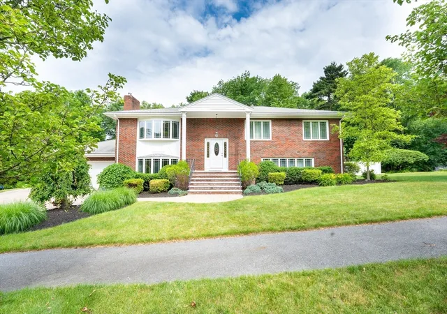Homes for sale in Norwood, MA | 5 Albemarle Rd, Norwood, MA 02062 | MLS# 73535866