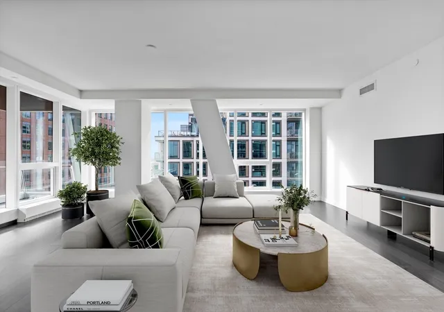 Homes for sale in Boston, MA | 150 Seaport Blvd #15F, Boston, MA 02210 | MLS# 73505895