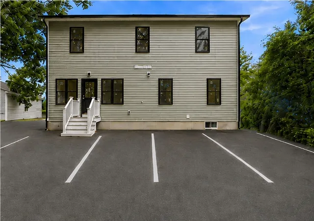 Homes for sale in Framingham, MA | 4 Mayhew St, Framingham, MA 01702 | MLS# 73544615