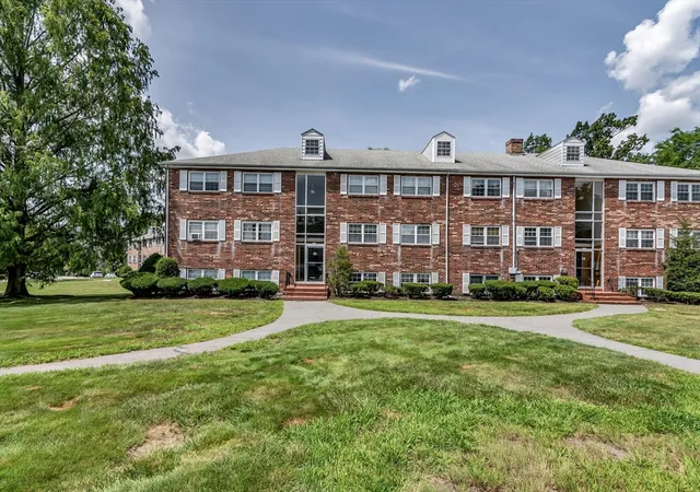 1st image of 55 Fernview Ave #8, North Andover, MA 01845 | MLS# 73563003