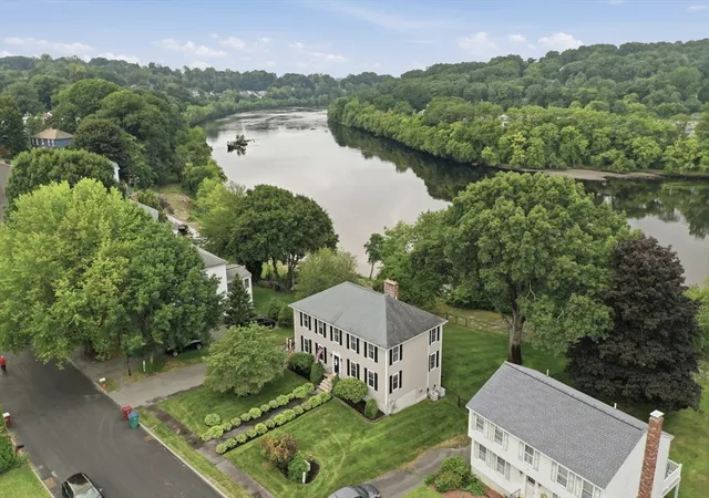 4th image of 58 Heritage Dr, Lowell, MA 01852 | MLS# 73566200