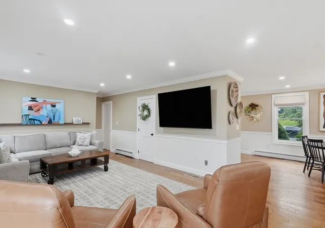 5th image of 58 Heritage Dr, Lowell, MA 01852 | MLS# 73566200