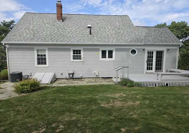 2nd image of 36 Ridgewood Rd, New Bedford, MA 02745 | MLS# 73558035