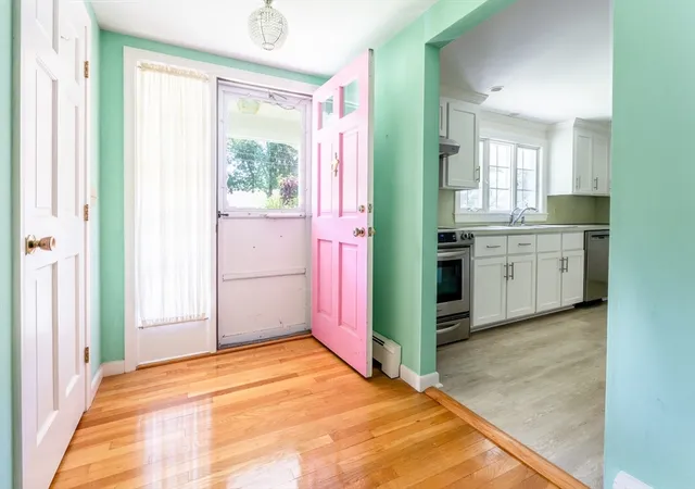 3rd image of 61 White Oak Trl, Centerville, MA 02632 | MLS# 73559791