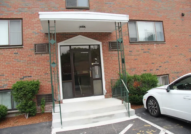 5th image of 75 Nicholas Rd, Framingham, MA 01701