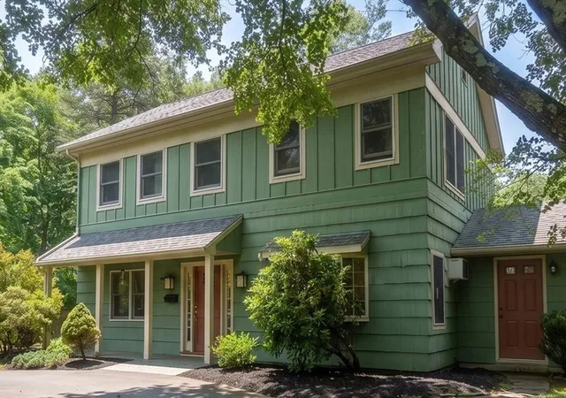 1st image of 114 Maple St, Lexington, MA 02420 | MLS# 73547781