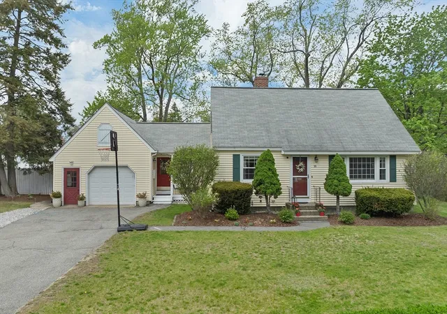 Homes for sale in Chelmsford, MA | 18 Buckman Dr, Chelmsford, MA 01824 | MLS# 73533308