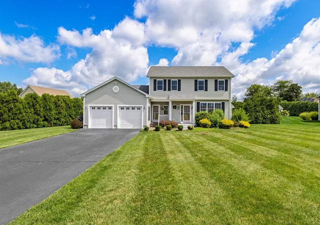 Photo 1 of Single family home for sale at 11 Aubin St, Seekonk, MA 02771 | MLS# 73558262 | Listing updated on 2026-10-05