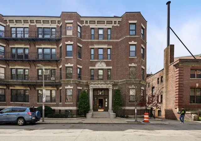 Homes for sale in Boston, MA | 107 Jersey, Boston, MA 02215 | Houzeo