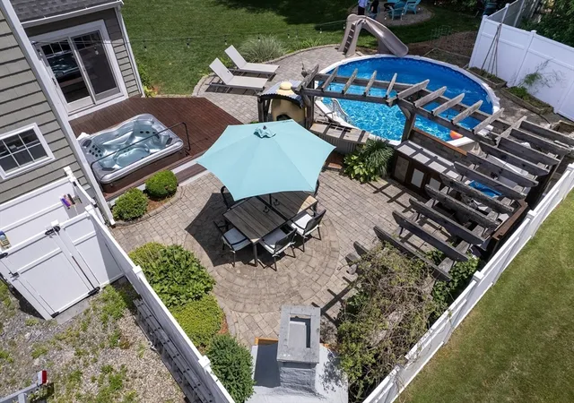 5th image of 15 Village Path, Kingston, MA 02364 | MLS# 73538144