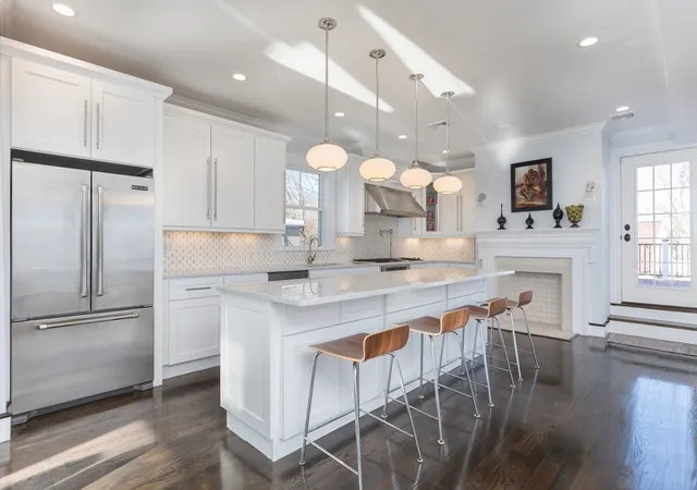 1st image of 27 Howland St #2, Dorchester, MA 02121 | MLS# 73565297